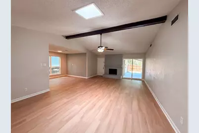 922 Meadowdale Circle, Garland, TX 75043 - Photo 14