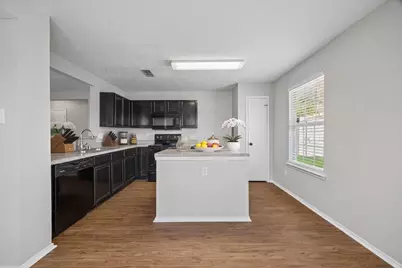 2609 Diver Court, Fort Worth, TX 76119 - Photo 8
