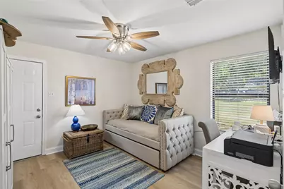 4001 Apache Trail Court, Granbury, TX 76048 - Photo 20