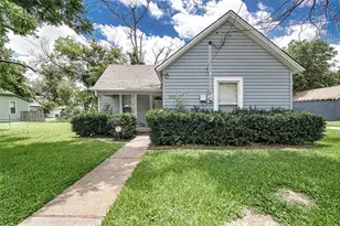 507 W Heard St, Cleburne, TX 76033 - Photo 1