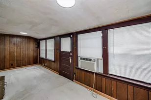 507 W Heard St, Cleburne, TX 76033 - Photo 10