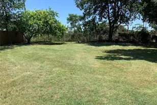 114 Barbara Way, Waxahachie, TX 75165 - Photo 6