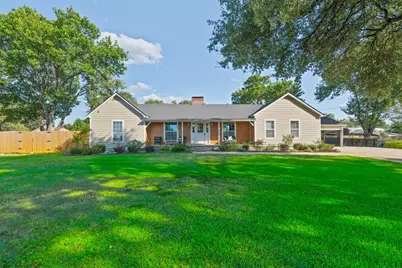 3201 W Park Row Boulevard, Corsicana, TX 75110 - Photo 1