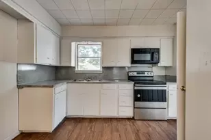 1001 S Carlton St, Ennis, TX 75119 - Photo 8