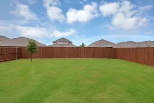 9720 Lariat Dr, Aubrey, TX 76227 - Photo 24