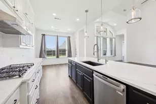 4101 Hawthorn Dr, Aubrey, TX 76227 - Photo 10