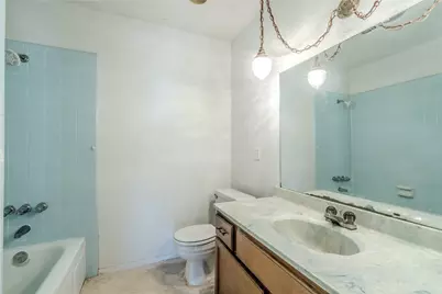 705 Rockledge Drive, Saginaw, TX 76179 - Photo 8