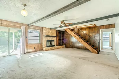 705 Rockledge Drive, Saginaw, TX 76179 - Photo 2