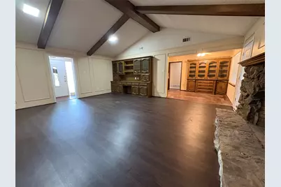 1025 Cloverdale Lane, DeSoto, TX 75115 - Photo 4