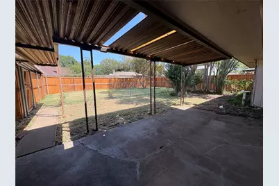 1025 Cloverdale Lane, DeSoto, TX 75115 - Photo 22