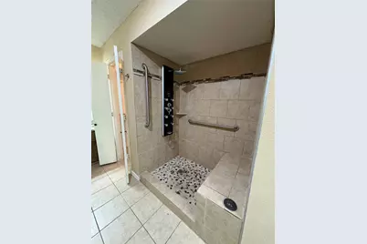 1025 Cloverdale Lane, DeSoto, TX 75115 - Photo 20