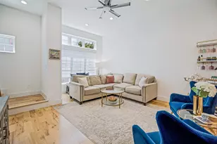 1910 Caddo St, Dallas, TX 75204 - Photo 4