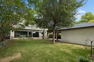 9847 Ontario Ln, Dallas, TX 75220 - Photo 34