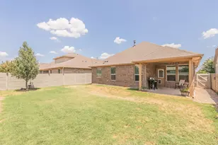 8901 Thompson Rd, Argyle, TX 76226 - Photo 24