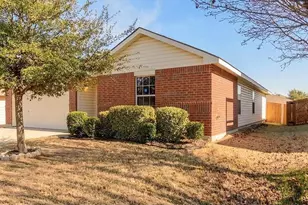 14036 Firebush Ln, Fort Worth, TX 76052 - Photo 2