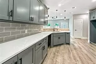 2130 Kathleen Ave, Dallas, TX 75216 - Photo 10
