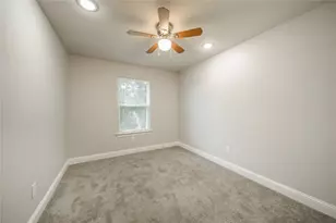 1016 W Ford St, Denison, TX 75020 - Photo 16