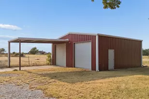 12877 Foutch Rd, Pilot Point, TX 76258 - Photo 38