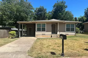 1213 S Lamar St, Weatherford, TX 76086 - Photo 1