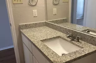 441 Signal Hill Ct N, Fort Worth, TX 76112 - Photo 22