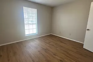 441 Signal Hill Ct N, Fort Worth, TX 76112 - Photo 20