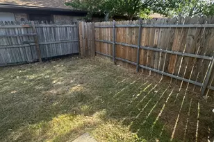 441 Signal Hill Ct N, Fort Worth, TX 76112 - Photo 28
