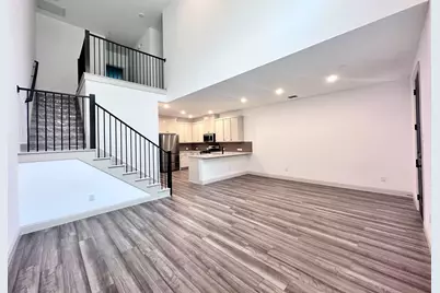 609 Friendswood Drive, Plano, TX 75075 - Photo 2
