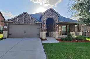 516 Rustic Oak Ln, McKinney, TX 75072 - Photo 2