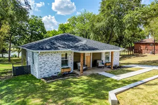 180 Shoreline Rd, East Tawakoni, TX 75472 - Photo 2