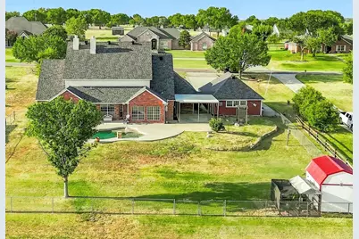 47 Preakness Place Road, Van Alstyne, TX 75495 - Photo 4