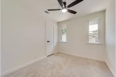 2017 Canterbury Street, Irving, TX 75062 - Photo 16