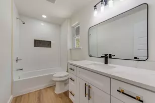 2017 Canterbury St, Irving, TX 75062 - Photo 18