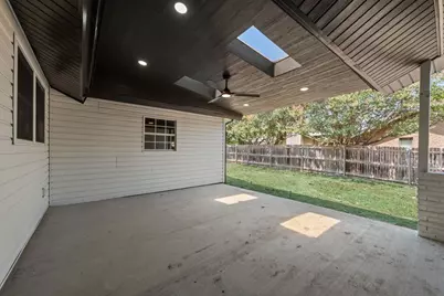 2017 Canterbury Street, Irving, TX 75062 - Photo 22