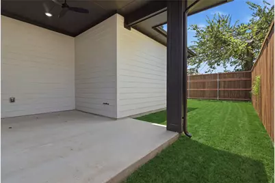 1710 Toronto Street, Dallas, TX 75212 - Photo 24