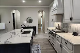 1000 Nogalito Ave, Crowley, TX 76036 - Photo 4