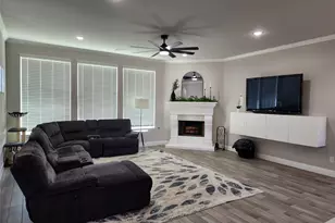 1000 Nogalito Ave, Crowley, TX 76036 - Photo 8