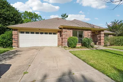 5629 Puerto Vallarta Drive, North Richland Hills, TX 76180 - Photo 2