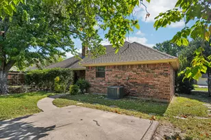 5629 Puerto Vallarta Dr, North Richland Hills, TX 76180 - Photo 32