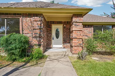 5629 Puerto Vallarta Drive, North Richland Hills, TX 76180 - Photo 4