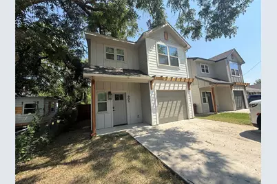 905 E 10th Street, Bonham, TX 75418 - Photo 1