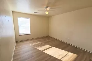 10945 Hawks Landing Rd, Fort Worth, TX 76052 - Photo 20