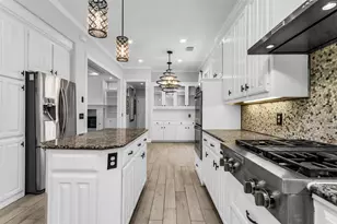 4404 Hollow Oak Dr, Dallas, TX 75287 - Photo 12
