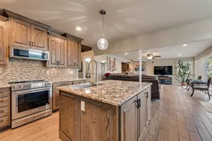 1819 W Belt Line Rd, Cedar Hill, TX 75104 - Photo 18