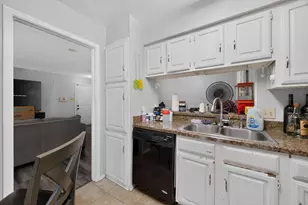 2632 Piedras, Irving, TX 75038 - Photo 10