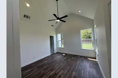 4911 Lee Street, Greenville, TX 75401 - Photo 8