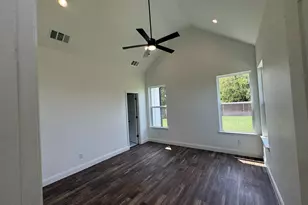 4911 Lee St, Greenville, TX 75401 - Photo 8
