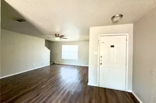 10311 Budtime Ln, Dallas, TX 75217 - Photo 14