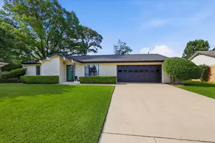 217 E Louella Dr, Hurst, TX 76054 - Photo 34