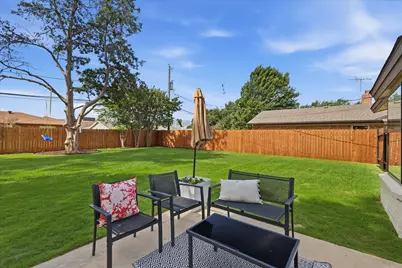 217 E Louella Drive, Hurst, TX 76054 - Photo 24