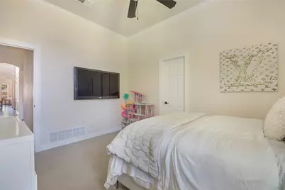 201 Rochelle Court, Colleyville, TX 76034 - Photo 22